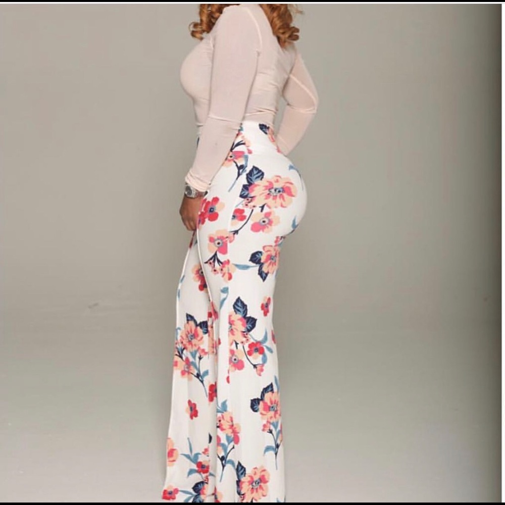 Floral High-Waisted Pants - Picture 2 of 2